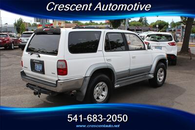 1998 Toyota 4Runner Limited   - Photo 6 - Eugene, OR 97402