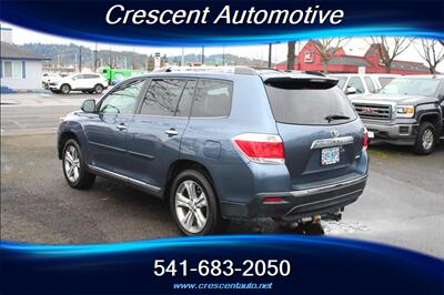2011 Toyota Highlander Limited   - Photo 8 - Eugene, OR 97402