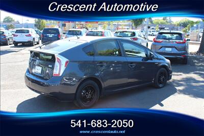 2014 Toyota Prius Two - Photo 9 - Eugene, OR 97402