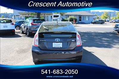 2014 Toyota Prius Two - Photo 11 - Eugene, OR 97402