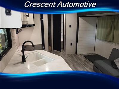 2024 Jayco Jay Flight   - Photo 8 - Eugene, OR 97402