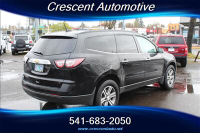 2017 Chevrolet Traverse LT   - Photo 6 - Eugene, OR 97402