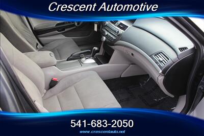 2012 Honda Accord LX-P   - Photo 12 - Eugene, OR 97402