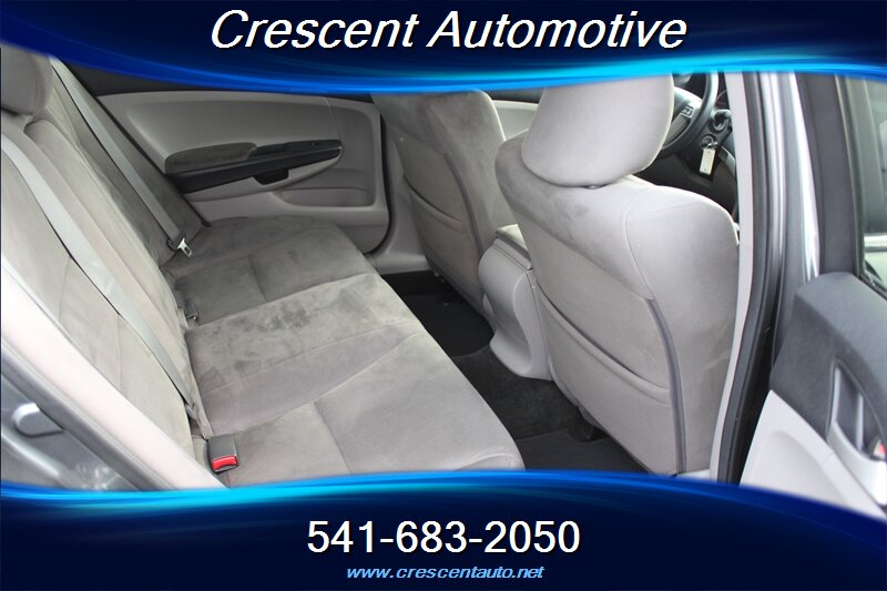 2012 Honda Accord LX-P photo 2