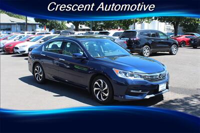 2017 Honda Accord EX-L V6 w/Navi w/Honda Se   - Photo 4 - Eugene, OR 97402
