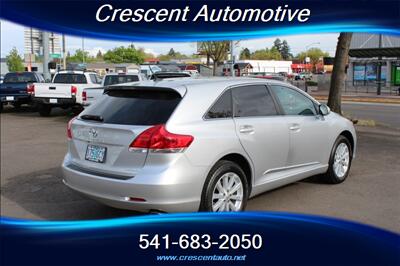 2012 Toyota Venza LE   - Photo 6 - Eugene, OR 97402