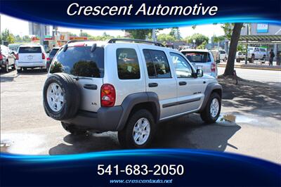 2003 Jeep Liberty Sport   - Photo 6 - Eugene, OR 97402