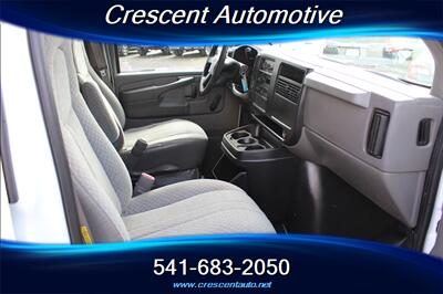 2003 Chevrolet Express 2500 - Photo 12 - Eugene, OR 97402
