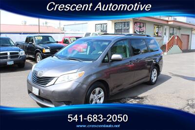 2013 Toyota Sienna LE 7-Passenger Auto   - Photo 1 - Eugene, OR 97402