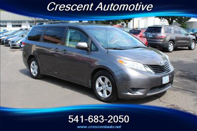 2013 Toyota Sienna LE 7-Passenger Auto   - Photo 4 - Eugene, OR 97402