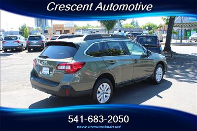 2018 Subaru Outback 2.5i Premium - Photo 6 - Eugene, OR 97402