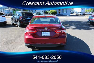 2019 Toyota Camry LE - Photo 7 - Eugene, OR 97402