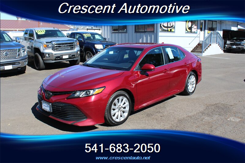 2019 Toyota Camry LE   - Photo 1 - Eugene, OR 97402