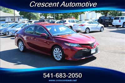 2019 Toyota Camry LE - Photo 4 - Eugene, OR 97402