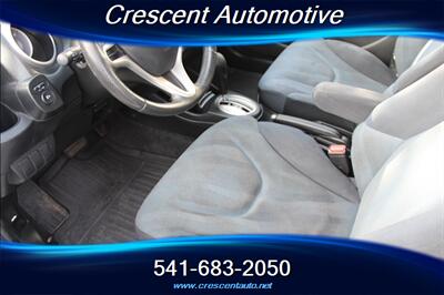 2009 Honda Fit Sport - Photo 9 - Eugene, OR 97402