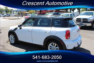 2012 MINI Cooper Countryman S   - Photo 8 - Eugene, OR 97402