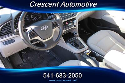 2017 Hyundai ELANTRA SE   - Photo 10 - Eugene, OR 97402
