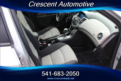2014 Chevrolet Cruze LS Auto - Photo 12 - Eugene, OR 97402