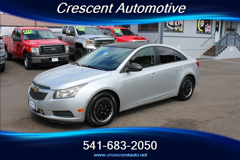 2014 Chevrolet Cruze LS Auto   - Photo 1 - Eugene, OR 97402