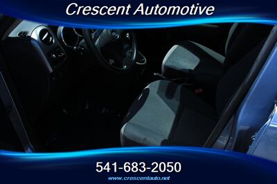 2006 Toyota Matrix   - Photo 10 - Eugene, OR 97402
