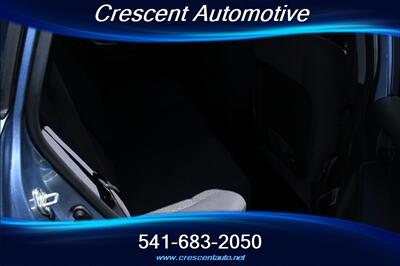 2006 Toyota Matrix   - Photo 13 - Eugene, OR 97402