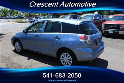 2006 Toyota Matrix   - Photo 8 - Eugene, OR 97402
