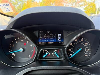 2018 Ford Escape SEL   - Photo 15 - Poulsbo, WA 98370