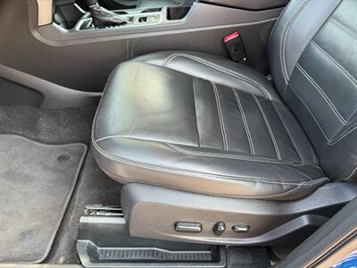 2018 Ford Escape SEL   - Photo 12 - Poulsbo, WA 98370