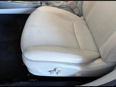 2011 Subaru Forester 2.5X Premium   - Photo 13 - Poulsbo, WA 98370