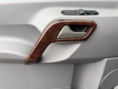 2015 Airstream Extended Grand Tour M3500   - Photo 12 - Poulsbo, WA 98370