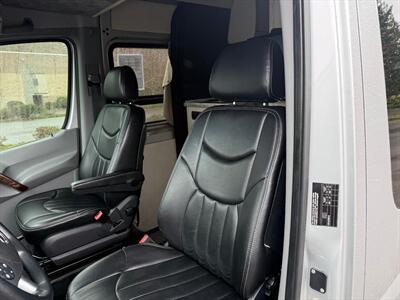 2015 Airstream Extended Grand Tour M3500   - Photo 8 - Poulsbo, WA 98370