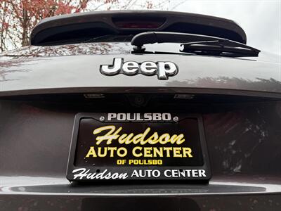 2018 Jeep Grand Cherokee Overland   - Photo 8 - Poulsbo, WA 98370