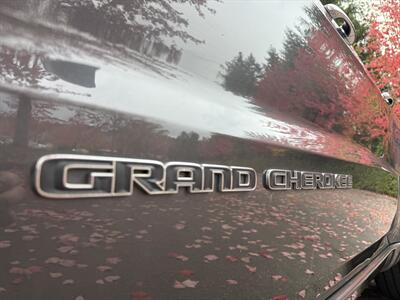 2018 Jeep Grand Cherokee Overland   - Photo 11 - Poulsbo, WA 98370