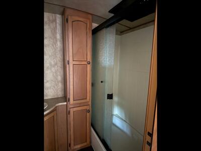 2016 Crossroads Hill Country 26RB   - Photo 6 - Poulsbo, WA 98370