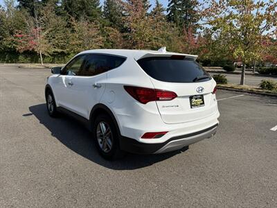 2017 Hyundai SANTA FE Sport 2.4L   - Photo 8 - Poulsbo, WA 98370