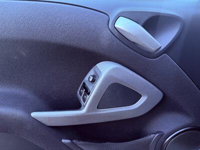 2011 Smart fortwo Passion   - Photo 11 - Poulsbo, WA 98370