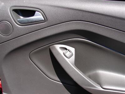 2015 Ford Escape Titanium   - Photo 33 - Poulsbo, WA 98370