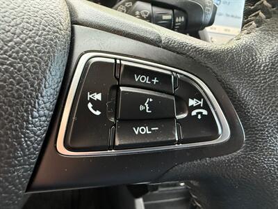 2019 Ford Escape Titanium   - Photo 18 - Poulsbo, WA 98370