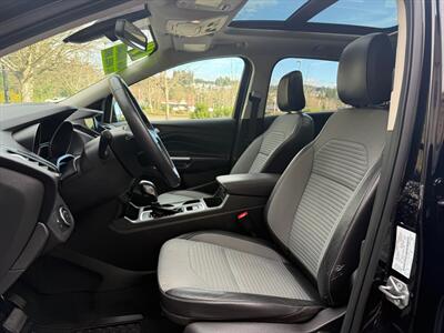 2019 Ford Escape Titanium   - Photo 7 - Poulsbo, WA 98370