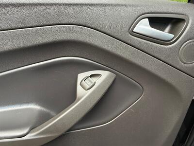 2019 Ford Escape Titanium   - Photo 28 - Poulsbo, WA 98370