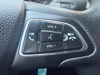 2015 Ford Focus S   - Photo 18 - Poulsbo, WA 98370
