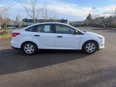 2015 Ford Focus S   - Photo 6 - Poulsbo, WA 98370