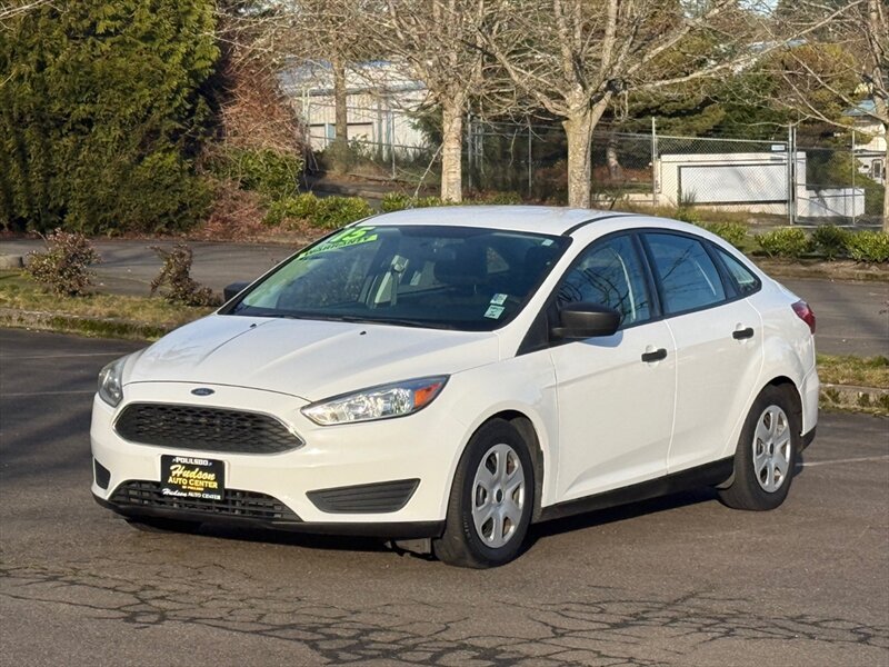 2015 Ford Focus S  