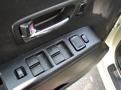 2008 Mazda Mazda5 Sport   - Photo 12 - Poulsbo, WA 98370