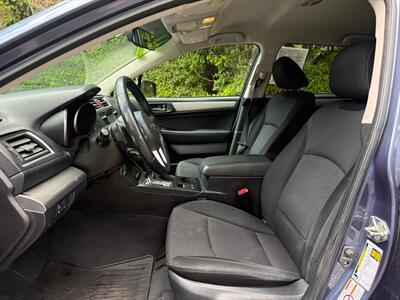 2017 Subaru Outback 2.5i Premium   - Photo 8 - Poulsbo, WA 98370