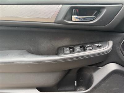 2017 Subaru Outback 2.5i Premium   - Photo 11 - Poulsbo, WA 98370