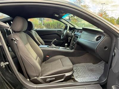 2012 Ford Mustang V6   - Photo 19 - Poulsbo, WA 98370