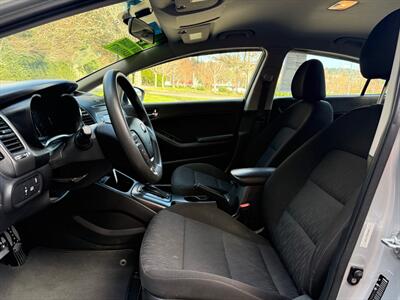 2014 Kia Forte LX - Photo 3 - Poulsbo, WA 98370