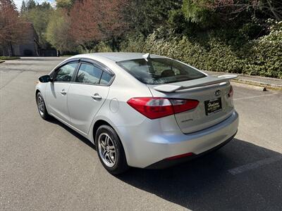 2014 Kia Forte LX - Photo 9 - Poulsbo, WA 98370