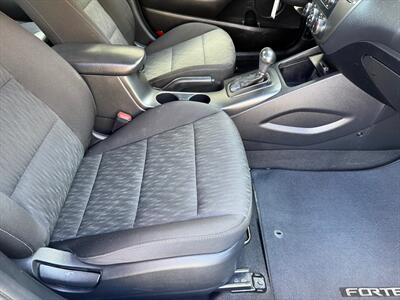 2014 Kia Forte LX - Photo 21 - Poulsbo, WA 98370